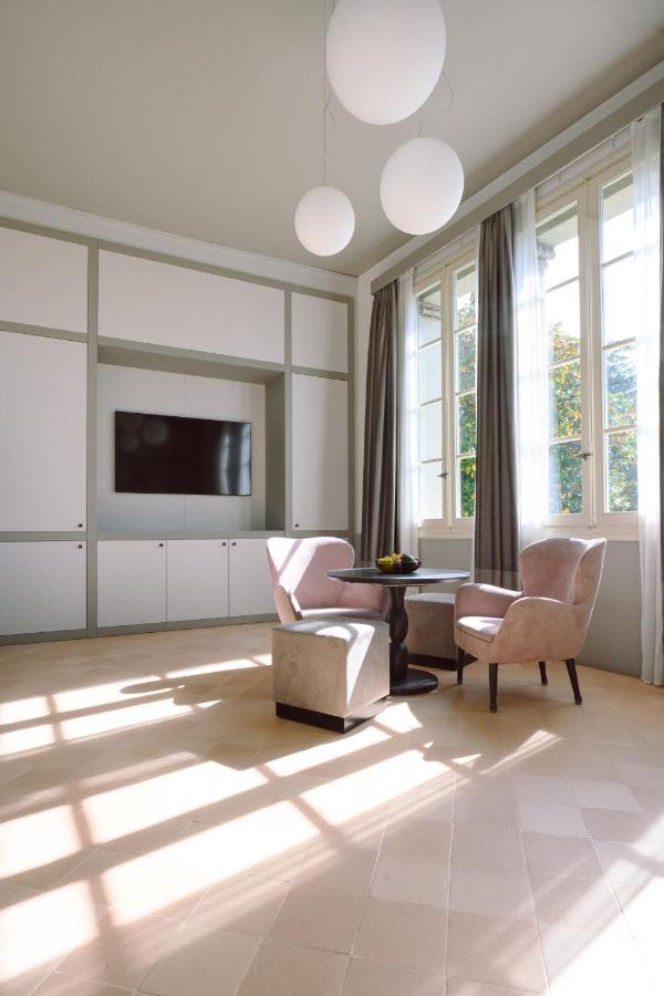 Palazzo Froussard B&B And Living Lucca Exterior foto